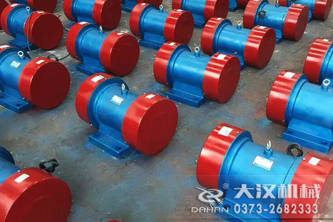 yzu/yzs振動(dòng)電機(jī)備貨 yzu/yzs振動(dòng)電機(jī)備貨