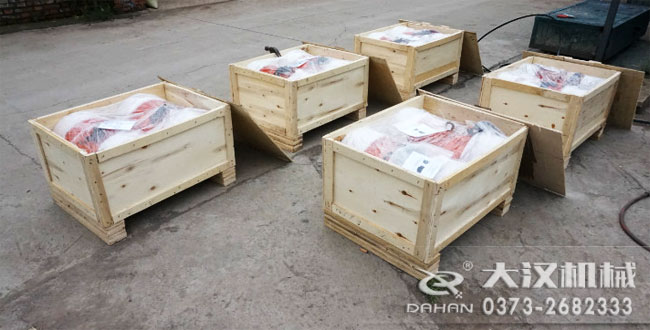 振動(dòng)電機(jī)發(fā)貨 振動(dòng)電機(jī)發(fā)貨