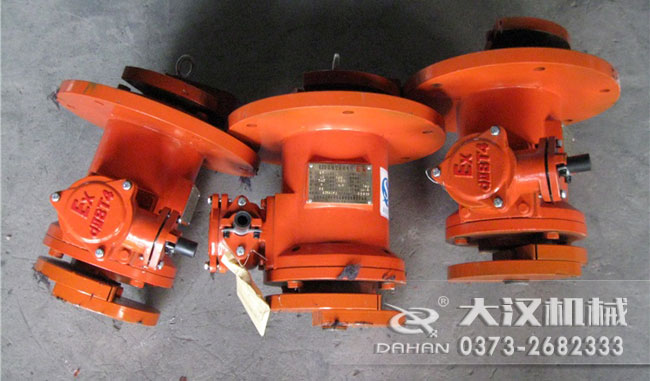 立式振動(dòng)電機(jī) 立式振動(dòng)電機(jī)